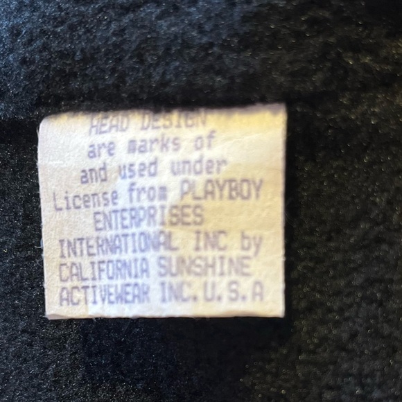 PLAYBOY Yellow Vest - Picture 9 of 10